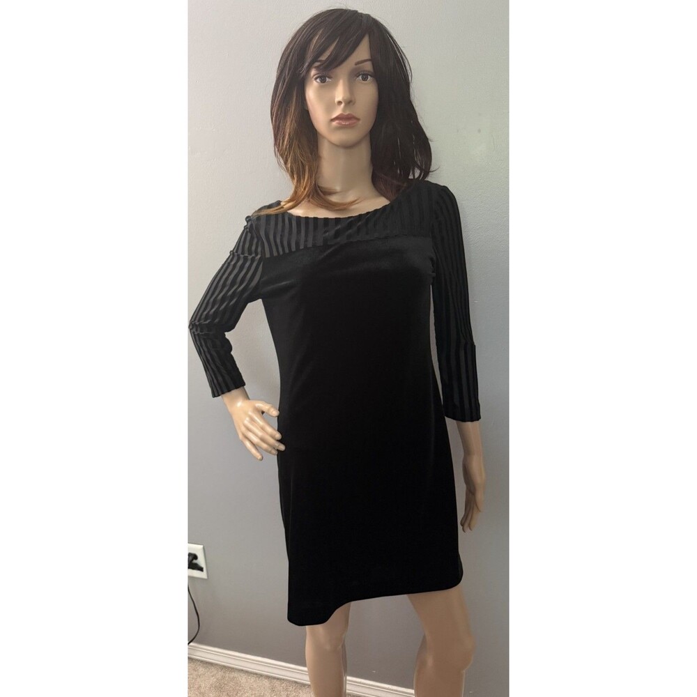 Alex Marie Women’s Size 6 Black Velvet 3/4 Sleeve Sheath Dress Party Dress